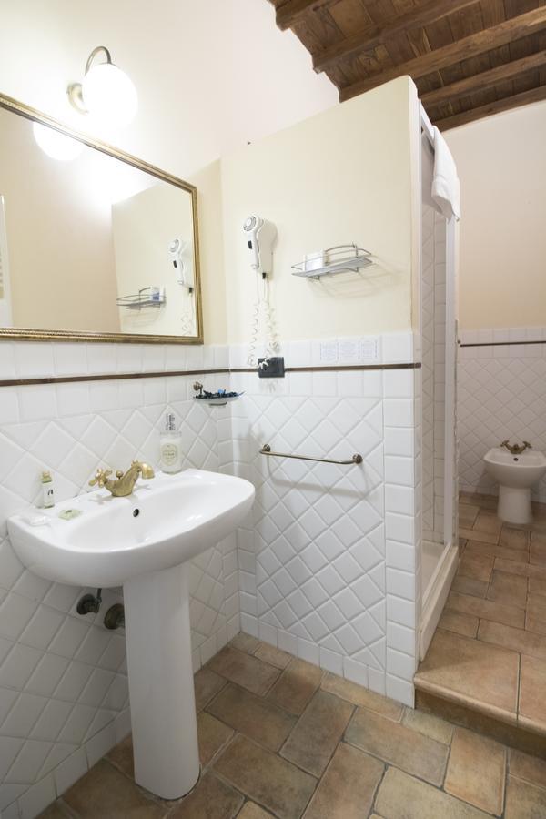 Bed and Breakfast Baldovino Di Monte Monte San Savino Exterior foto